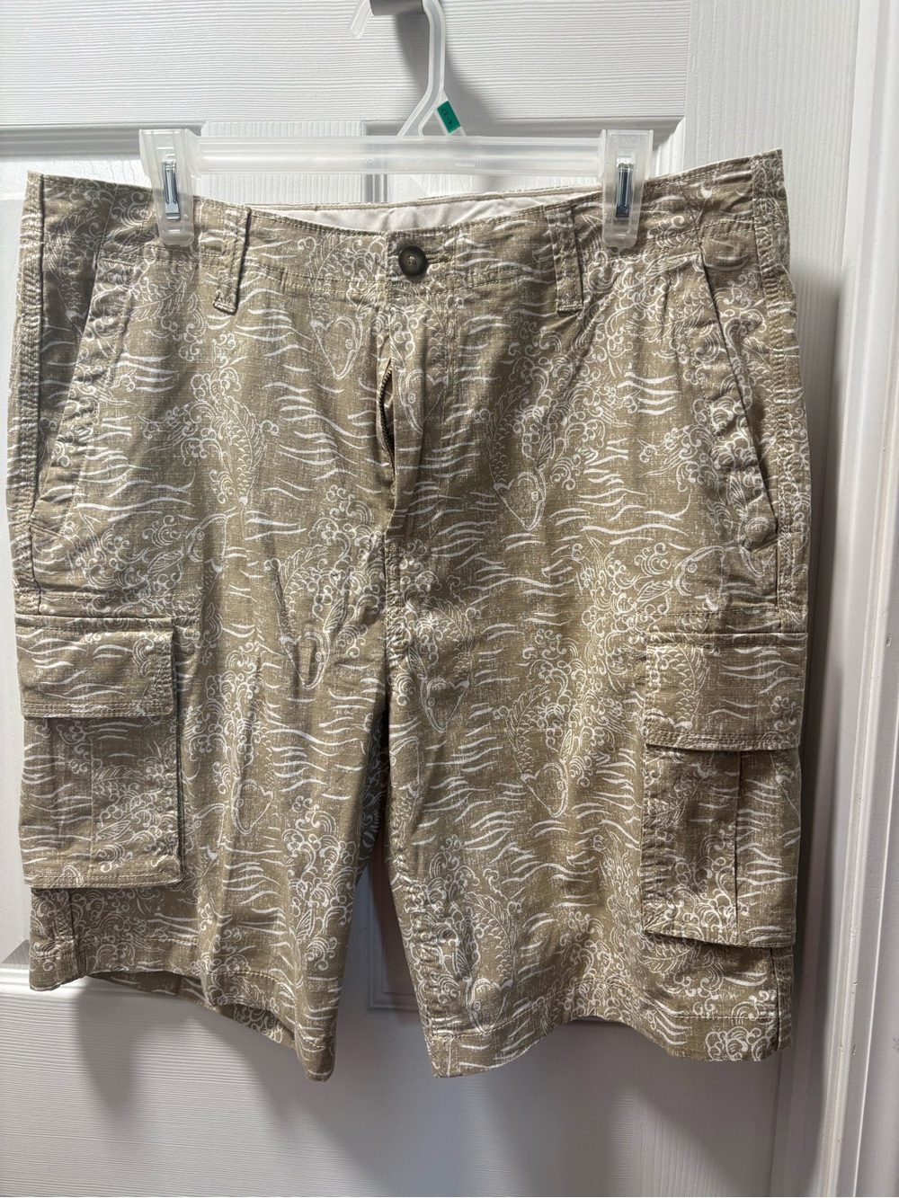 Nautica Tan & White Printed Cargo Shorts